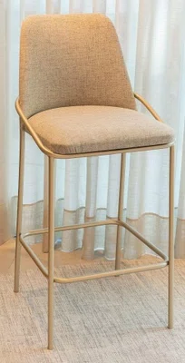 Banqueta Alta Estofada - Tecido com Design de Laterais Metálicas