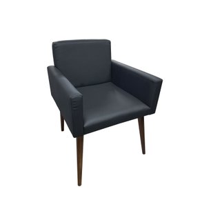 Poltrona Fixa Estofada Lotus Couríssimo Preto