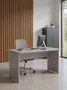 Mesa de Trabalho Cinza – Compacta com Painel Frontal
